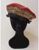 Cappelli Complit | Basco marrone con frangia e passamaneria dorata