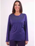 Purple t-shirt with shiny rhinestones animal spotted design